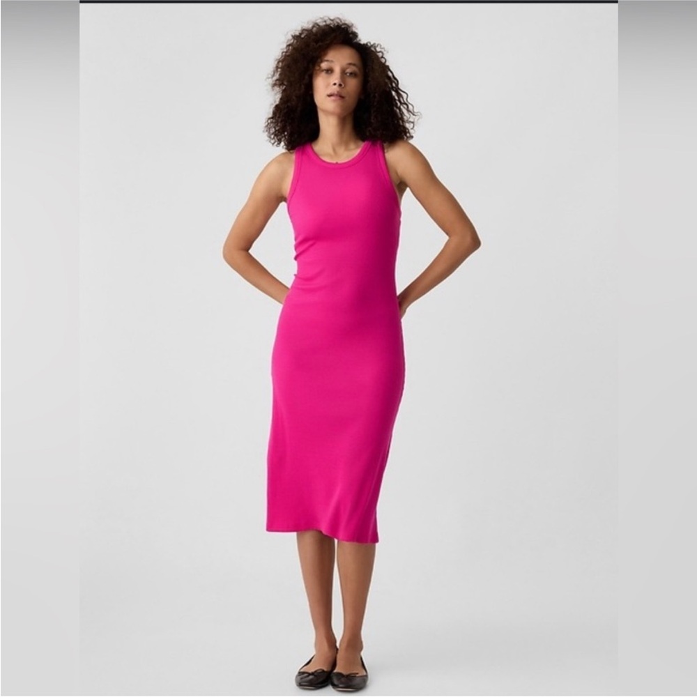 Gap Ribbed Tank Midi Dress in Pink size S